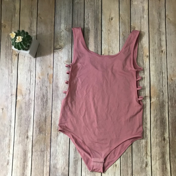 Tops - 💕Sexy bodysuit - one piece tank💕
